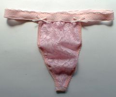Lace thong
